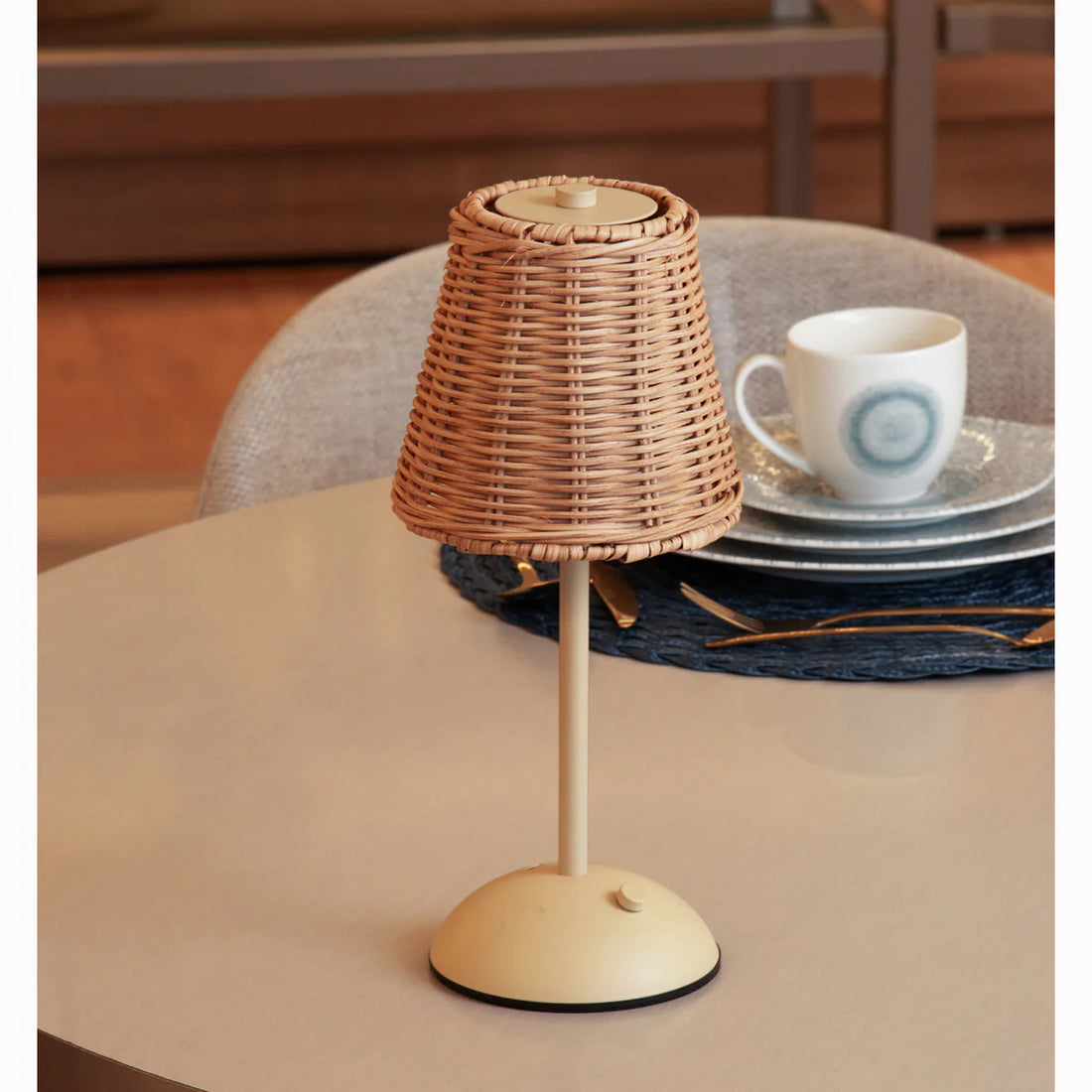 Luminaria De Mesa com rattan