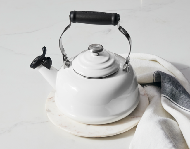 Chaleira Clc Com Apito 1,6L (Peg Aco) White